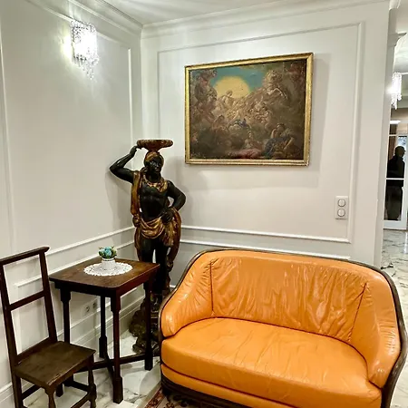 Villa Sceaux * Со