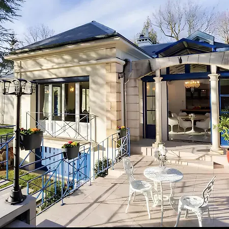 Villa Sceaux Вилла Со