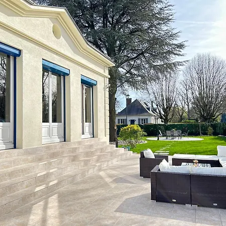 ヴィラ Villa Sceaux