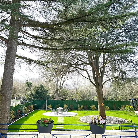 Villa Sceaux *
