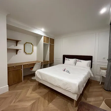 Sceaux Villa *